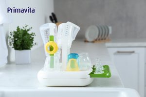 Vệ sinh bình sữa