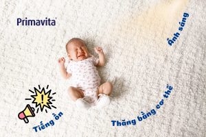 trẻ sơ sinh ngủ hay giật mình